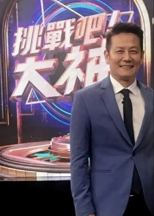 【影视漏点】英美剧限制片女星漏奶精选福利合集 - 笔盒