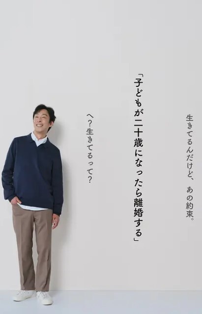 真实小青年开房3P露脸，白嫩反差妹子，手握一根屌，屄洞还被一根屌抽插，画面好淫乱 - 笔盒
