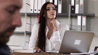 【啄木鸟系列】克莱亚的性教育（中文剧情）